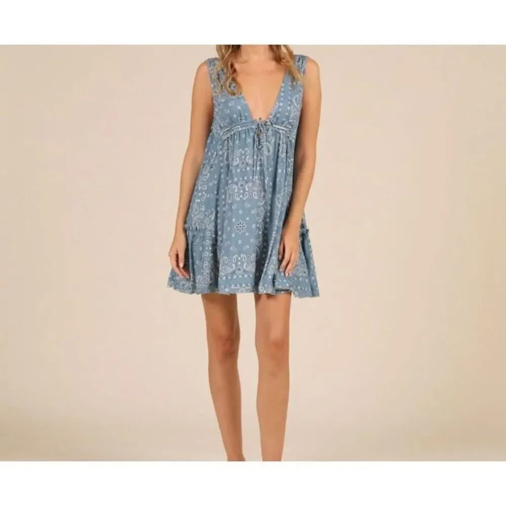 NWT OceanâDrive womenâs blue bandanna, print sundress, M